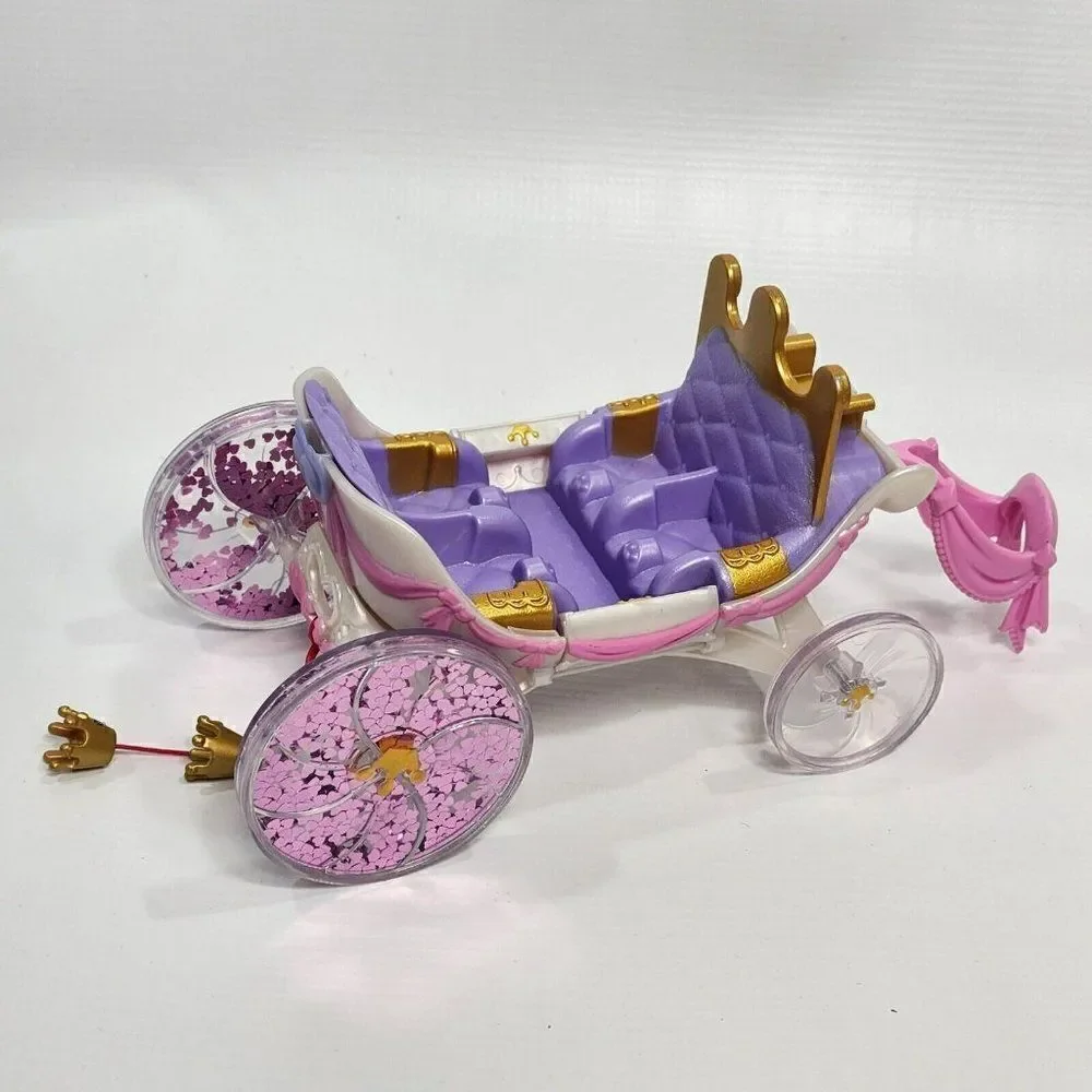 Moose Toys Happy Places Shopkins Royal Wedding Horse Carriage EUC‎